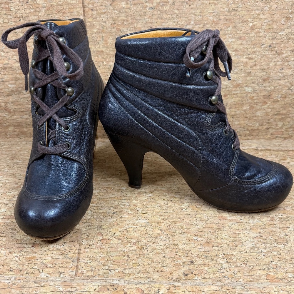 Chie Mihara Black Leather Lace-Up Ankle Boots Heeled EU 40 US 9.5 Shoes - Picture 7 of 16